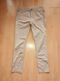 pánske chino ZARA