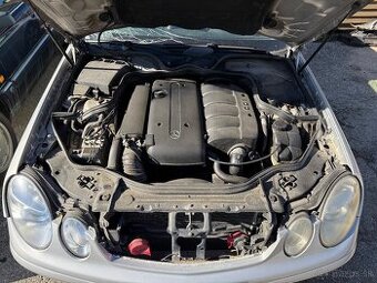 Komplerny motor MERCEDES W211 E200 646951