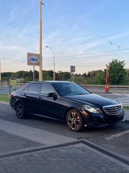 Mercedes E-class E200 CDI W212 2015