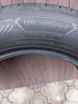 GoodYear EfficientGrip 2 SUV 215/60 R17 96H