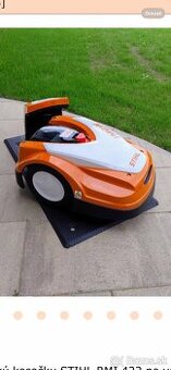 roboticka kosacka STIHL RMI 422