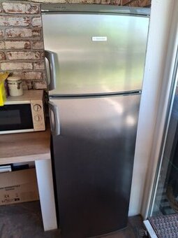 Chladnicka Electrolux