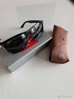 Ray Ban RB4147