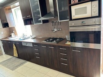 Predaj 5 izbový dom Voderady okres Trnava