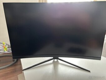 Zaoblený monitor MSI G32CQ4 E2