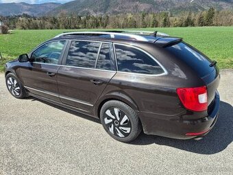 Superb 2012 125kw