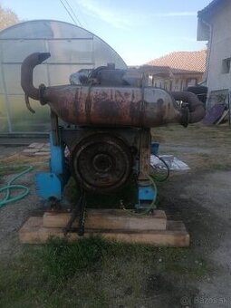 Kombajn E514-E512