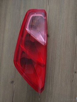 Fiat Punto Grande zadné svetlo