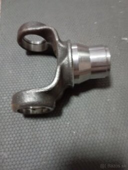 Unasac kardanu predného náhonu zetor