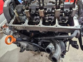 Rozpredám motor VW 1.9tdi BLS