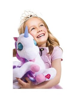 LUNA - rozpravkovy jednorozec