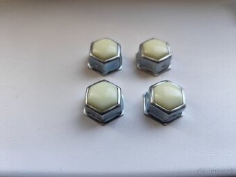 Dorazy otoče prednej nápravy Terrano, Navara