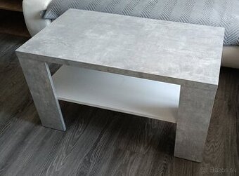 Konferenčný stolík