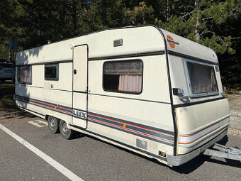 Karavan Burstner CLub-dvounáprava