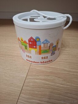 Drevenú stavebnicu