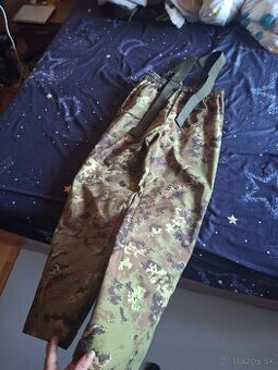 Predám vojenské veci