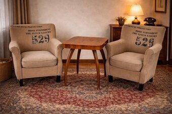 Štýlová retro zostava – 2 kreslá + masívny stolík, kompletný