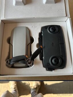 Dron dji mini se