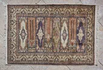 Turecký koberec Kayseri - skupinový modlitebný 138 x 90 cm