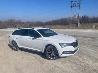 Škoda Superb Combi iV 1.4 TSI PHEV Sportline DSG 115kW A6
