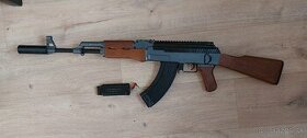 Airsoft AK47 Cyma