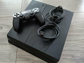 Playstation 4 500GB + 3 hry na ucte
