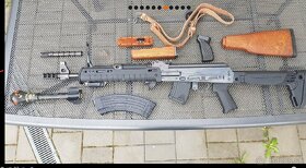 AK 47 , Zastava M70 AK 47