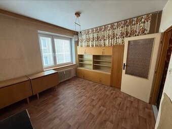 Veľký 3 izbový byt na predaj - Martin, centrum