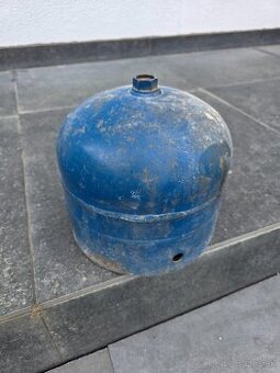 Plynova bomba
