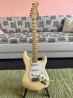 Predám Fender Yngwie Malmsteen Stratocaster 2010 - 1