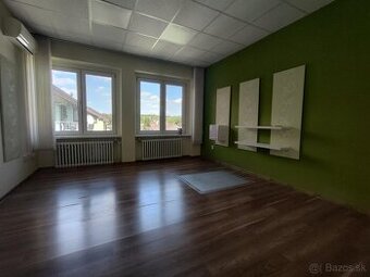 Na prenájom dve kancelárie v centre, Levice - 1