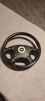 Momo volant subaru impreza WRX