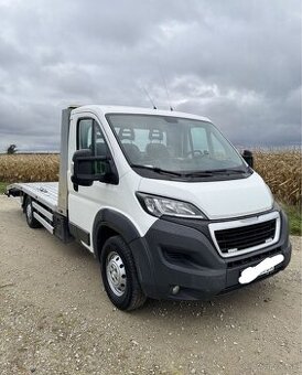 Hľadáš odtahovku na prenájom ? Neváhaj nás kontaktovať