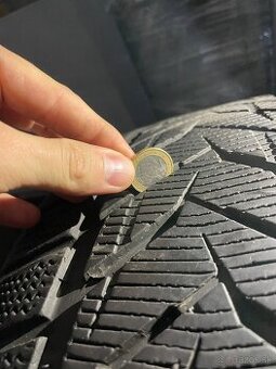 275/35/R19, 245/40/r19 dvojrozmer PNEUMATIKY 4ks ZIMNE