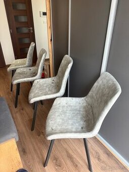 DARUJEM 4 jedálenské stoličky – Diakovce