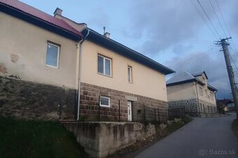 ROD. DOM V HOR. ŠTUBZaručený liek na nudu a susedské klebety - 1