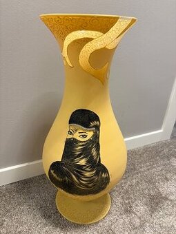 Keramická dekoratívna váza