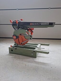 Radialna pila dewalt