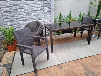 Záhradné sedenie - stôl, stoličky a záhradný box - 1