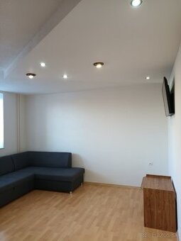 1 izbový byt na prenájom - Nováky - 1