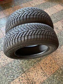 Predam zimne pneumatiky 215/60r16 YOKOHAMA