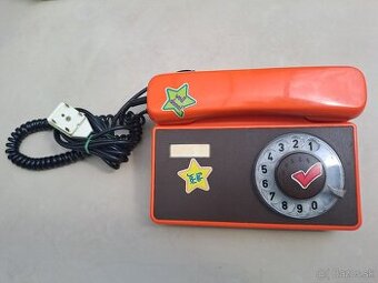 Telefónny prístroj