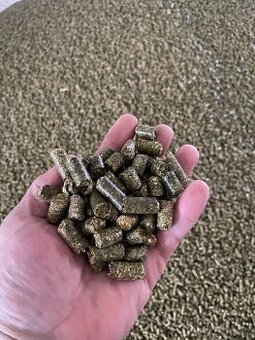 Senné a Lucerkové granule