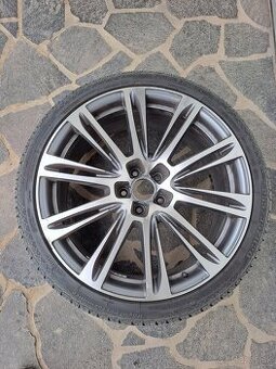 Kúpim alu disk Audi 1ks