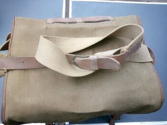 Retro vojensky obedar