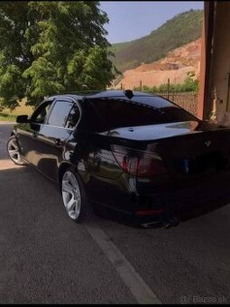 Kúpim auto na notársku zmluvu