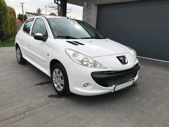 Peugeot 206+ 1.4 legend