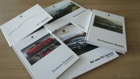 Prospekty reklamní knihy Porsche 911, Panamera, Cayenne.