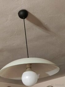 stropná lampa