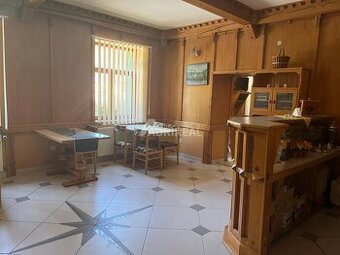 PREDAJ: Penzión Čierny Balog, CENA DOHODOU